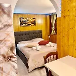 Apartament Heart Of *